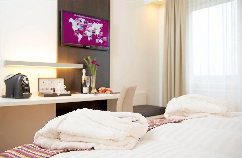 กู๊ดมอนิง + เมลโม Hotel มัลเมอ ภายนอก รูปภาพ