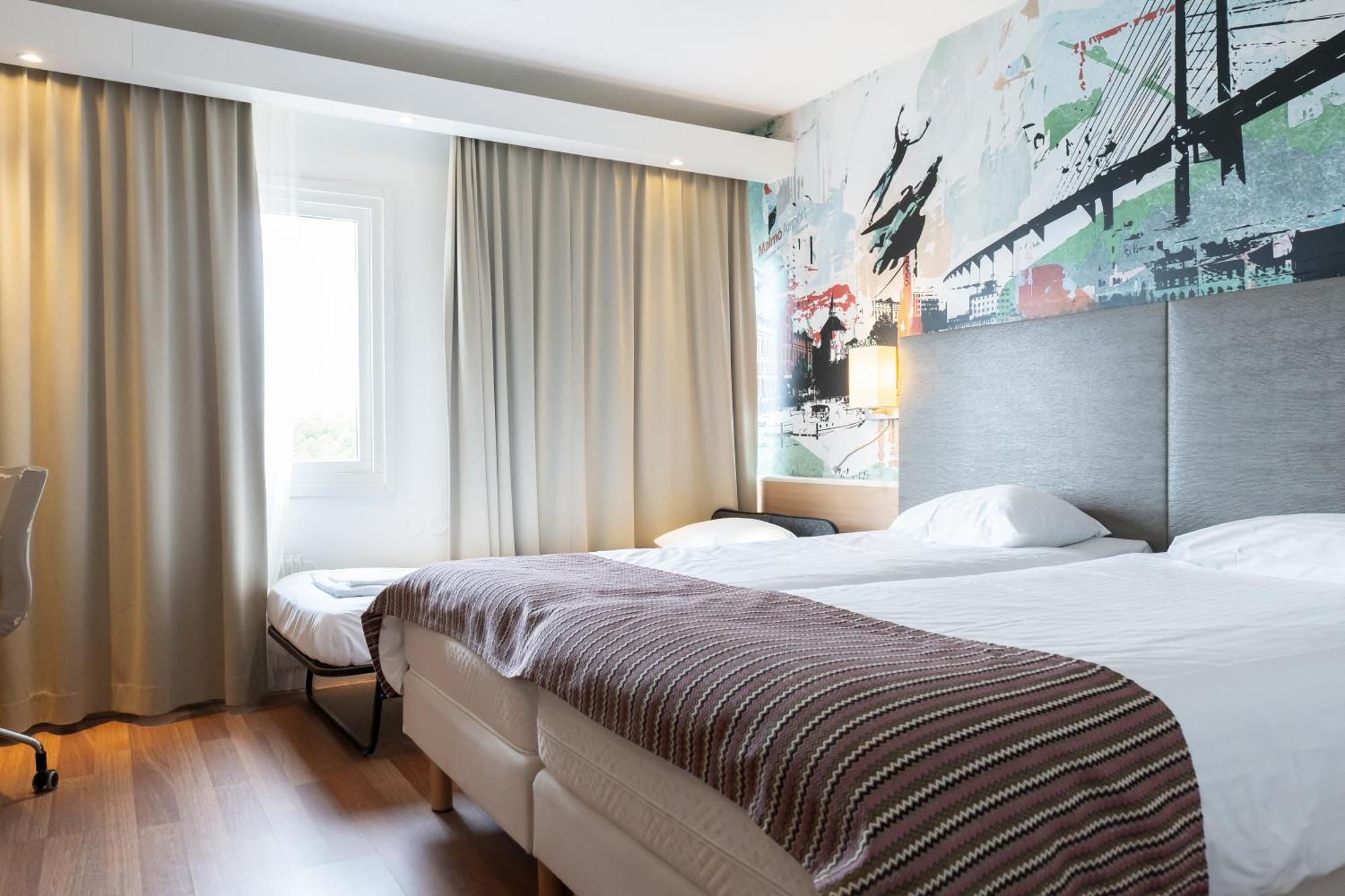 กู๊ดมอนิง + เมลโม Hotel มัลเมอ ภายนอก รูปภาพ
