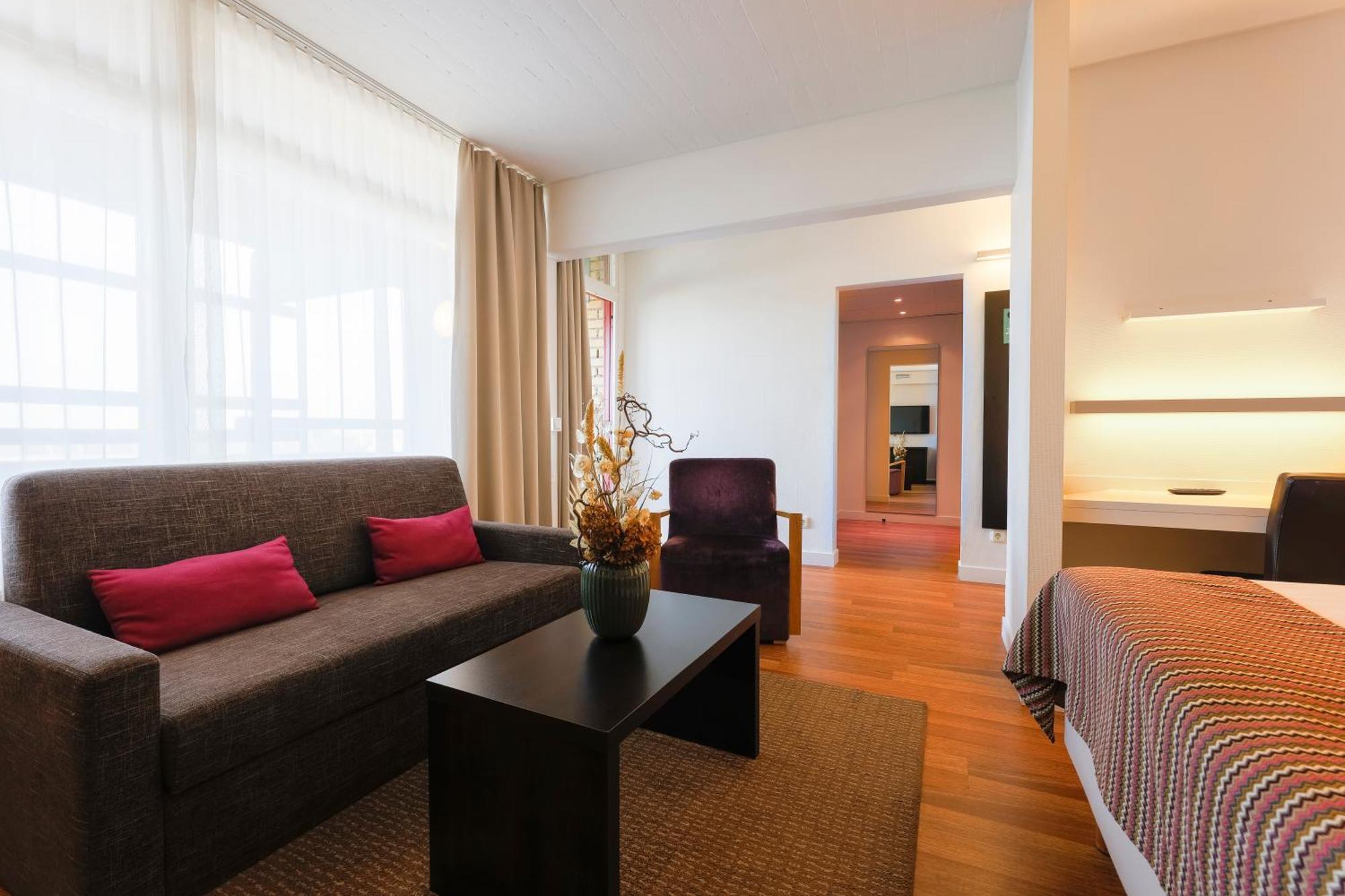 กู๊ดมอนิง + เมลโม Hotel มัลเมอ ภายนอก รูปภาพ
